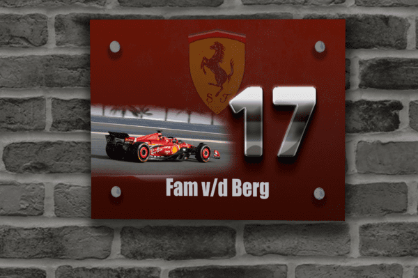 F1 Naambordje 15