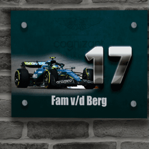 F1 Naambordje 18