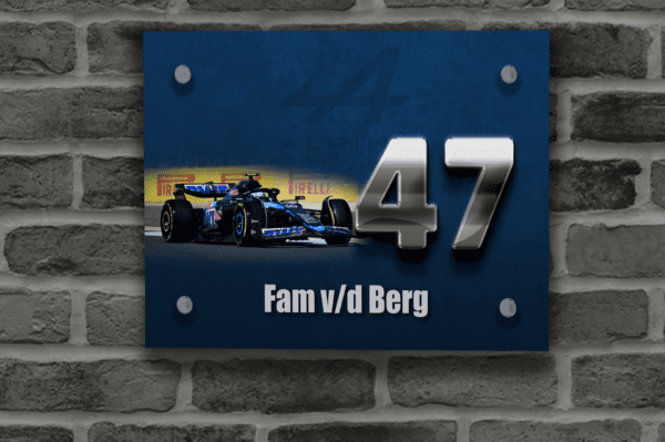 F1 Naambordje 45