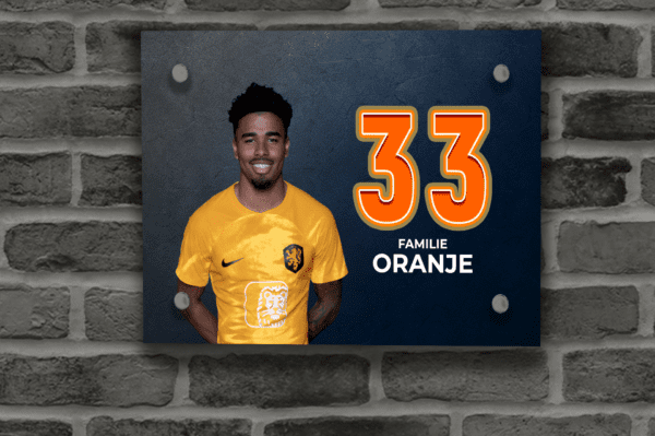 Oranje Naambordje 23