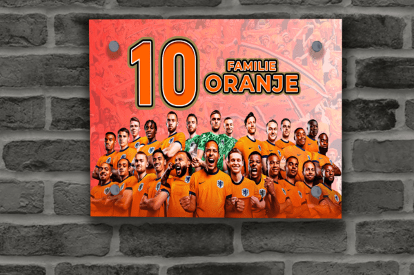 Oranje Naambordje 28