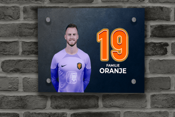 Oranje Naambordje 9